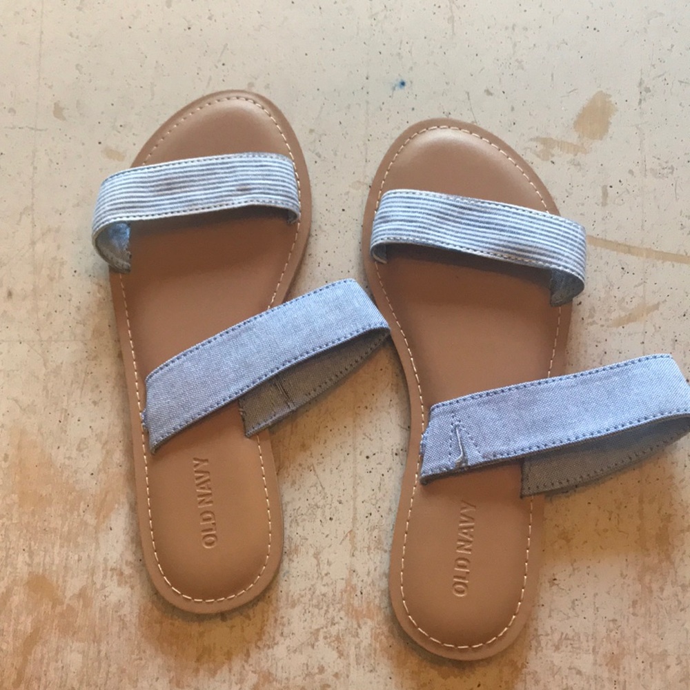 Old Navy Size 6 Blue Summer Sandals *never worn
